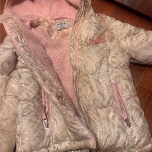 Hurley Kids Puffer Jacket in Cream and Pink age 8-10 years